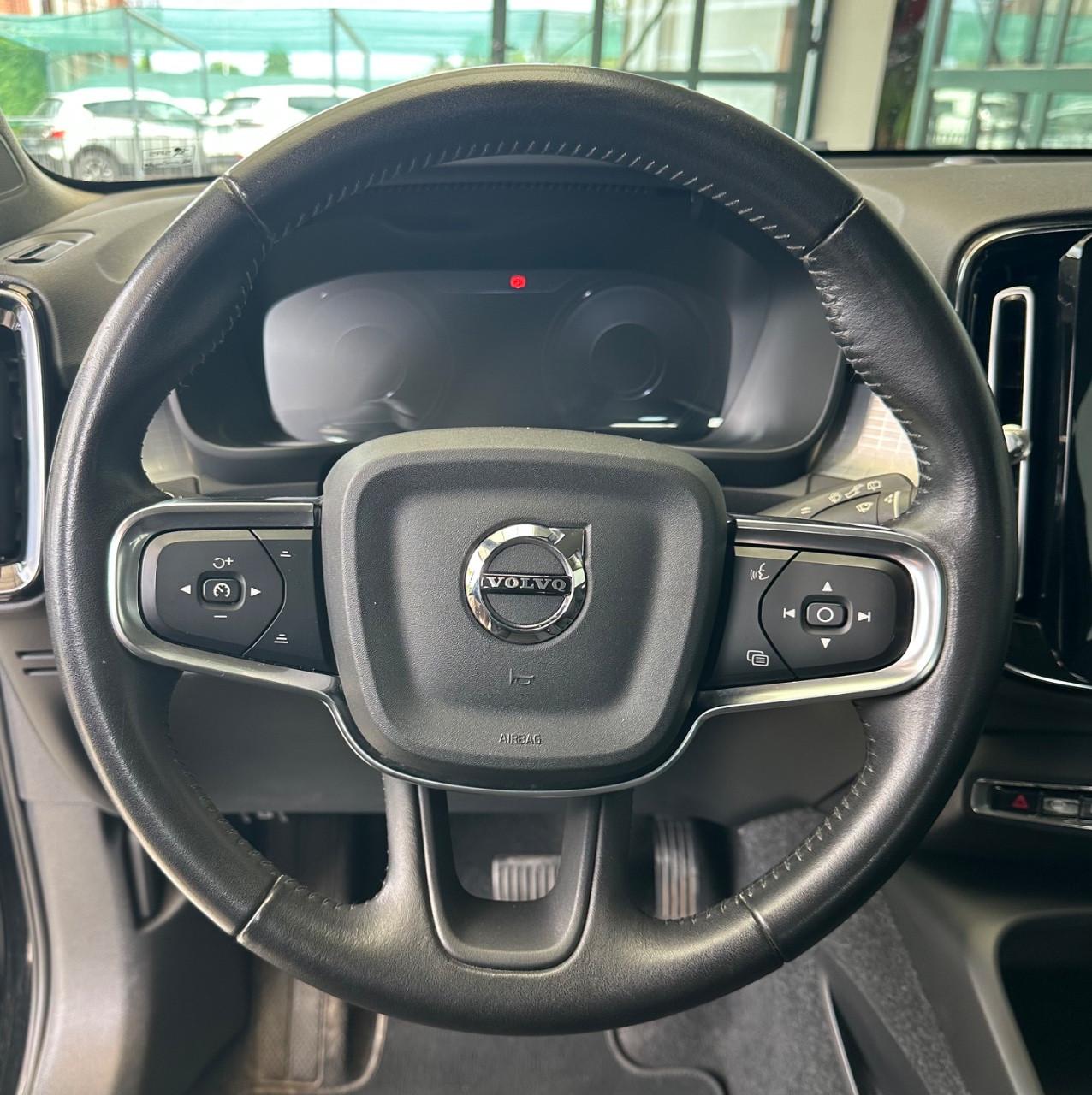 Volvo XC40 1.5 t4 phev Inscription Expression auto my21