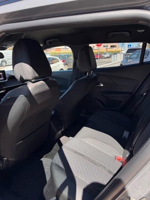 Peugeot 2008 PureTech 100 CV ALLURE PACK 2023