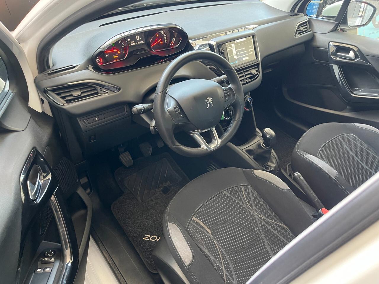 Peugeot 208 1.2 VTi 82 CV 5 porte Active