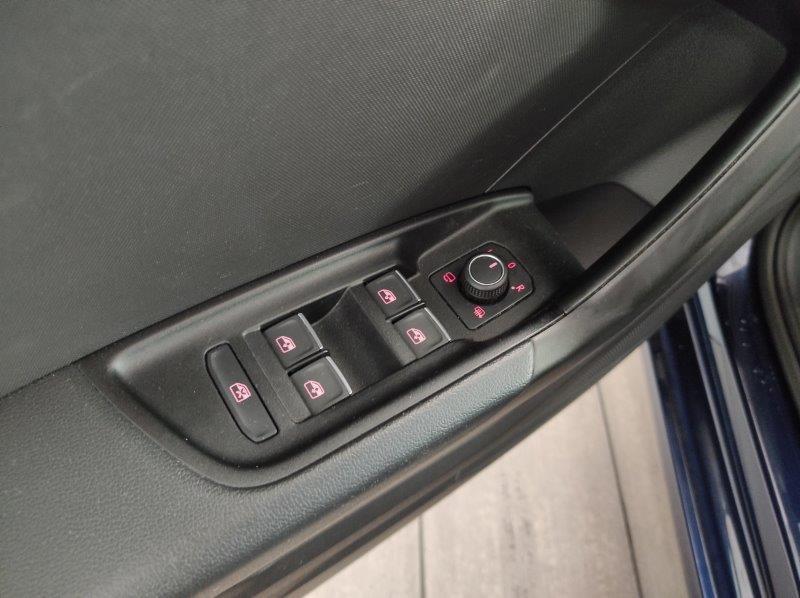 AUDI A1 2ª serie - A1 SPB 25 TFSI Admired