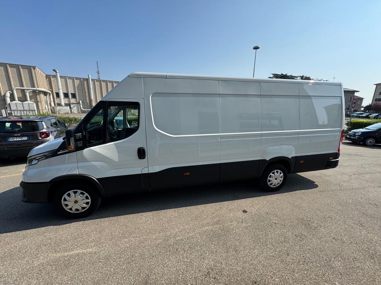 Iveco Daily 35S #6611