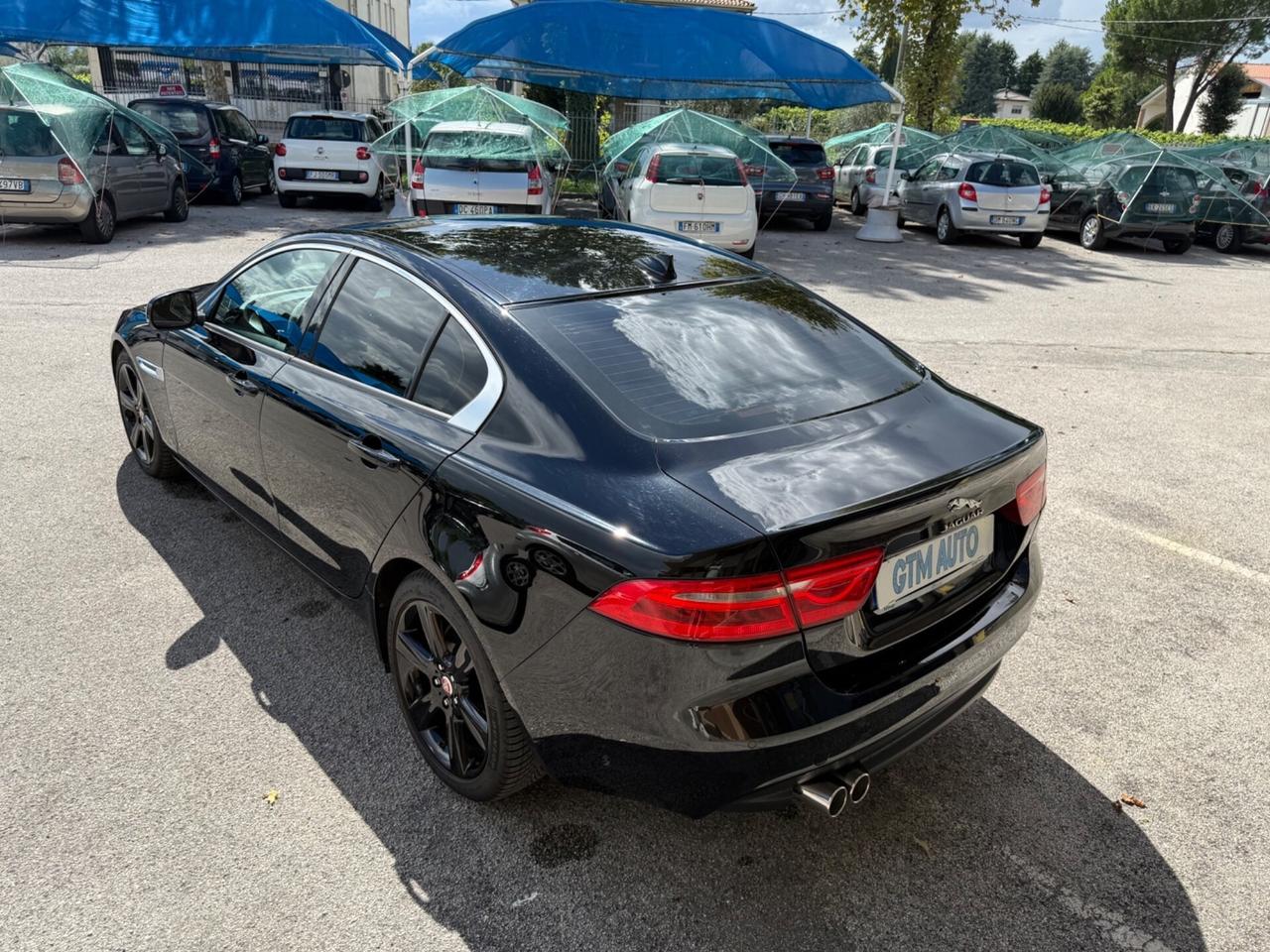 Jaguar XE 2.0 D Turbo aut. Pure