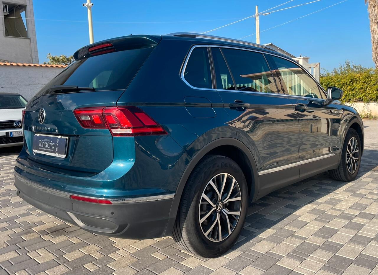 Volkswagen Tiguan Life 2.0 TDI 150CV DSG