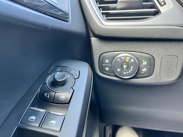 FORD Focus 1.0 EcoBoost Hybrid 125 CV SW ST-Line