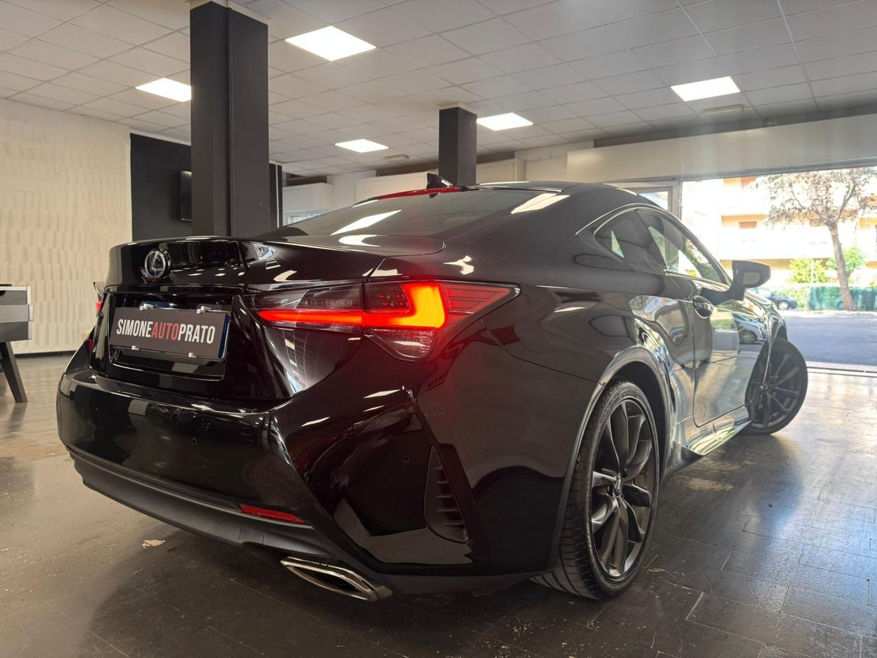 Lexus RC F Hybrid Sport