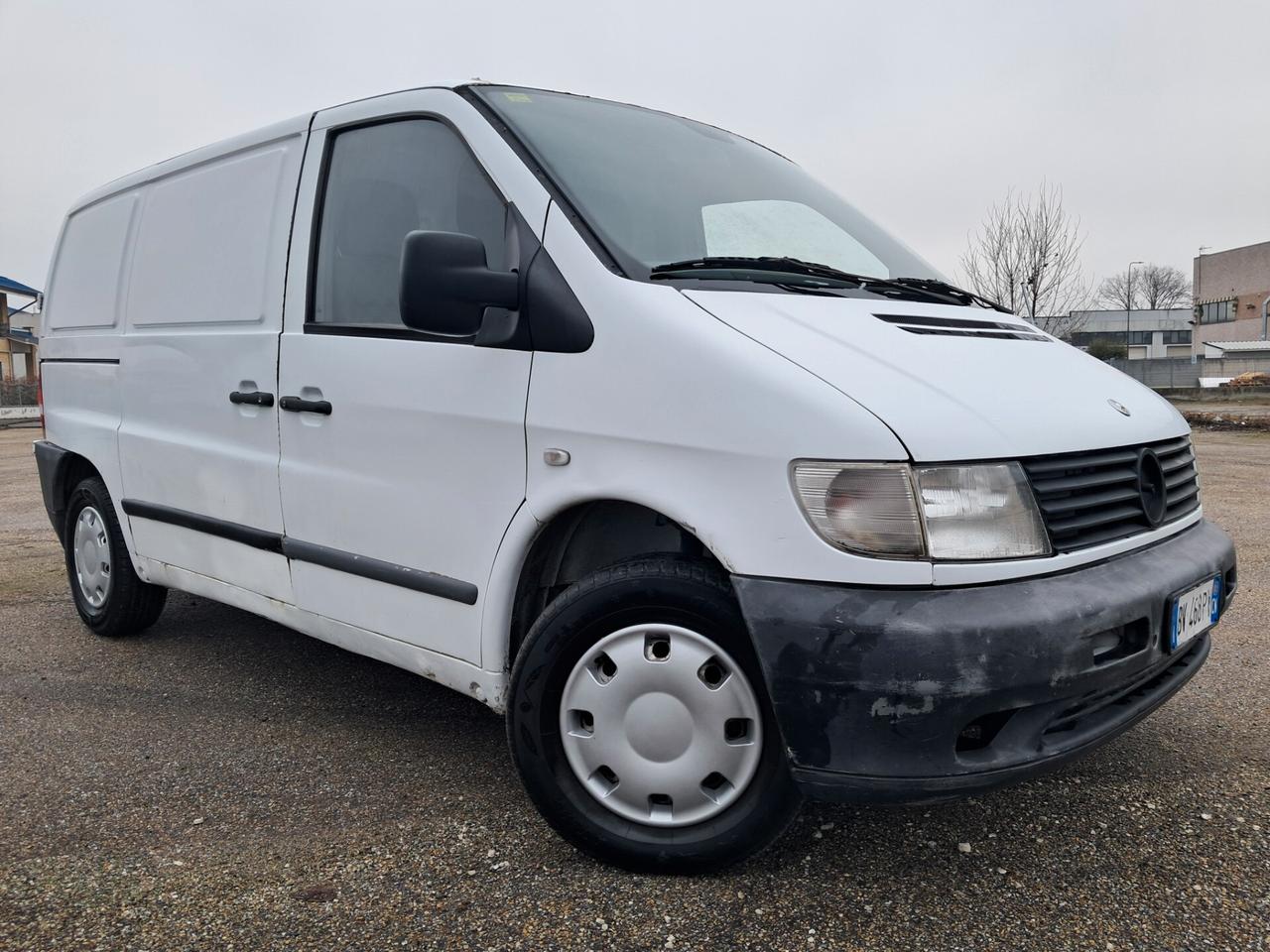 VITO 112 cdi GANCIO TRAINO