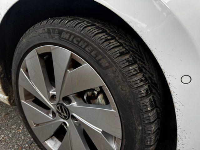 VOLKSWAGEN Golf 1.5 eTSI 150 CV EVO ACT DSG