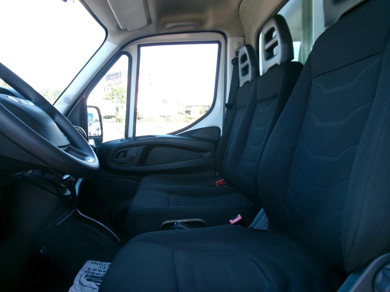 Iveco Daily 35C13 2.3 130CV E5 FRIGO ATP FRCX 01/2027 7 PEDANE MECCANICA PERFETTA