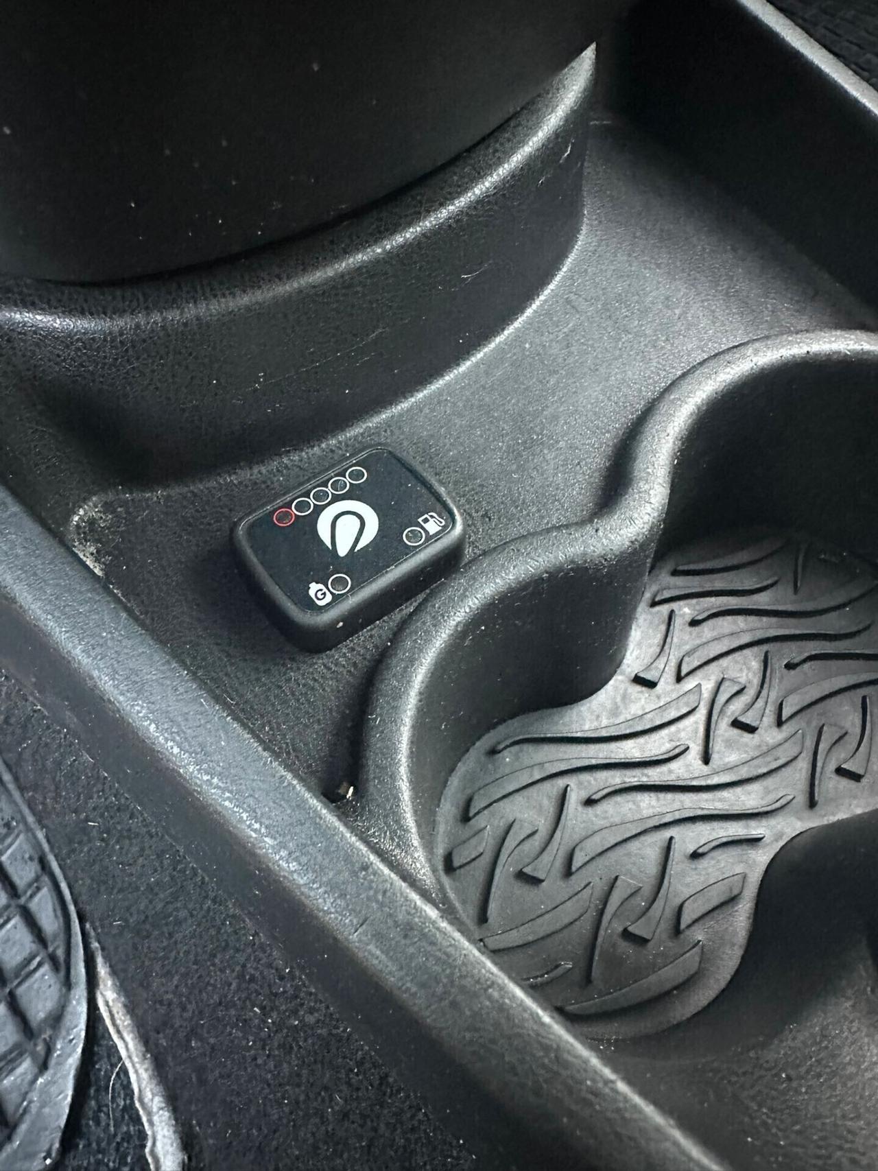 Lancia Ypsilon Platinim ! 2015 1.2 Benz/Gpl