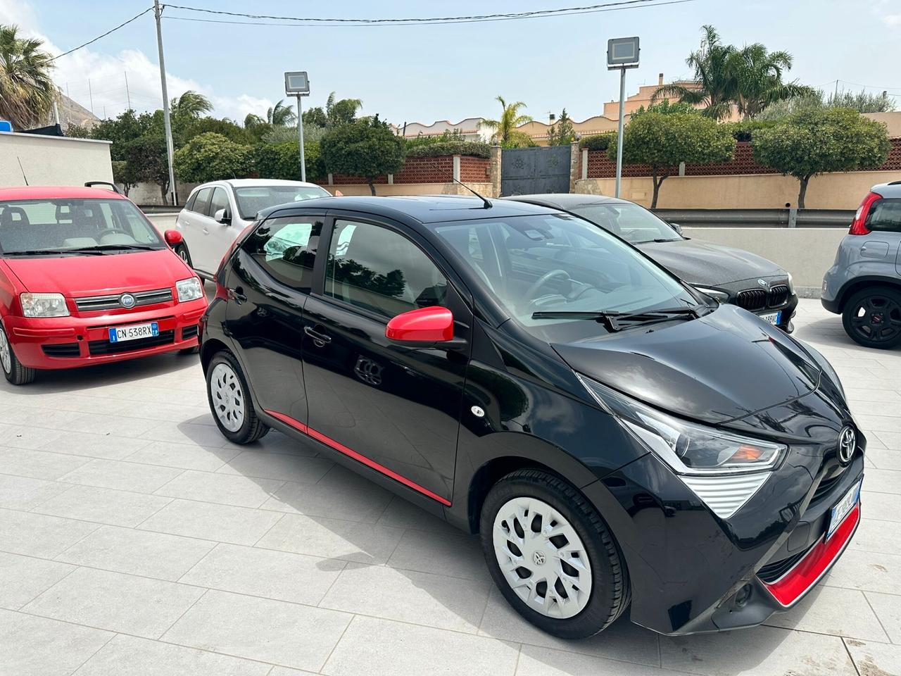 Toyota Aygo Connect 1.0 VVT-i 72 CV 5 porte x-fun MMT
