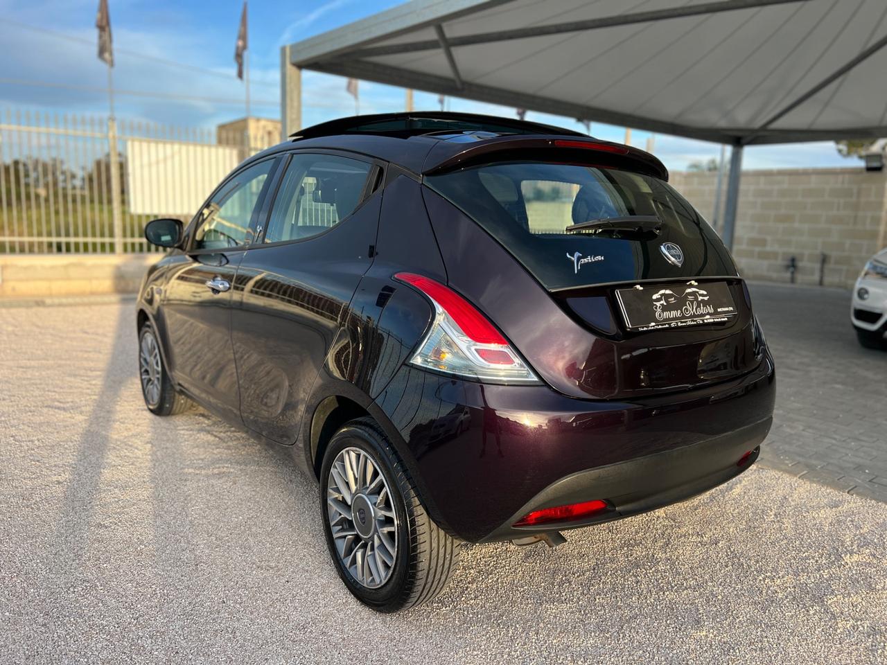 Lancia Ypsilon 1.3 MJT 95 CV 5 porte S&S Platinum TETTO PELLE