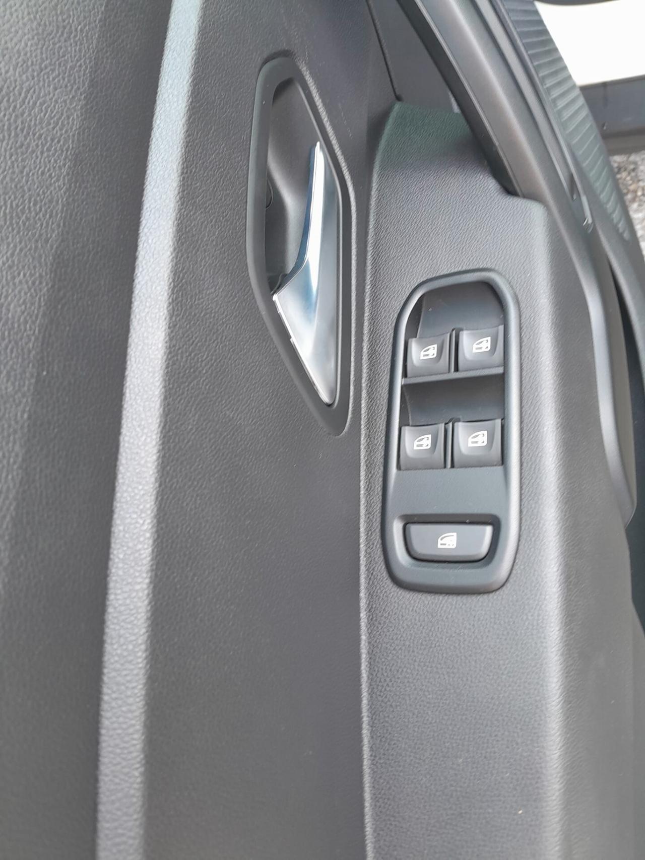 Dacia Duster 1.0 TCe 100 CV ECO-G 4x2 Comfort