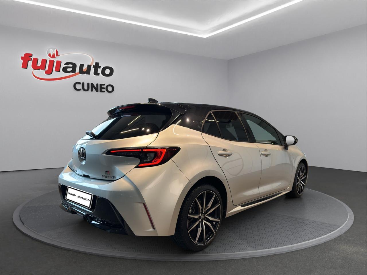 Toyota Corolla 1.8h GR Sport auto