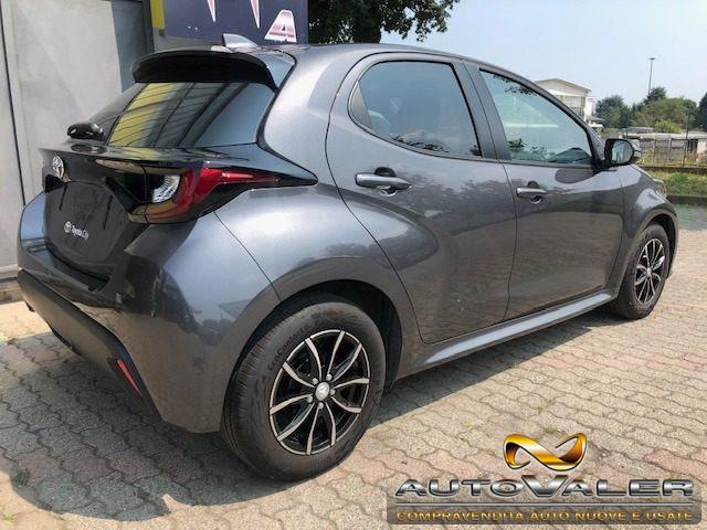 TOYOTA Yaris Comfort Cv.125, 1.5-l-VVT-i CVT