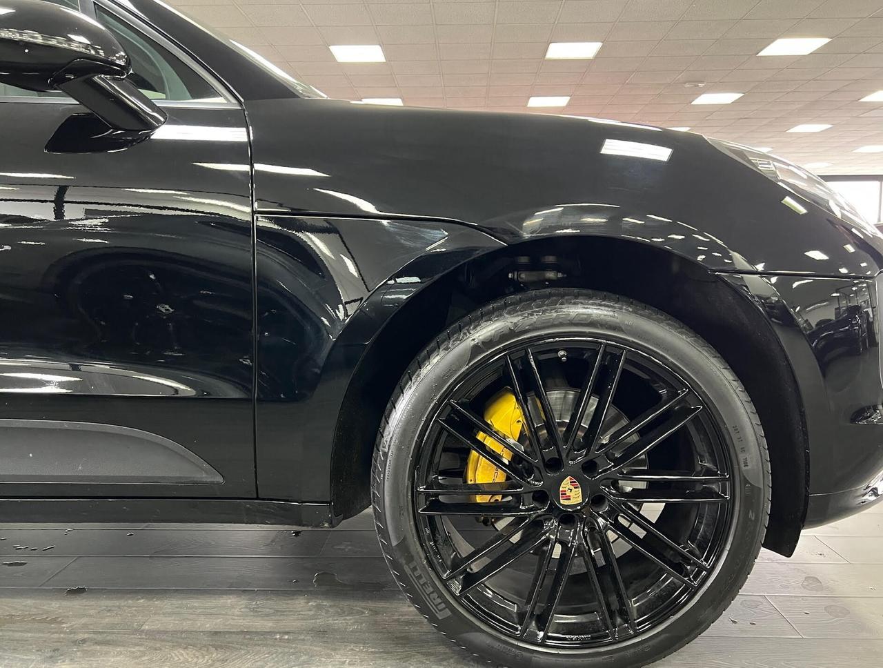 Porsche Macan 2.0 245cv pdk