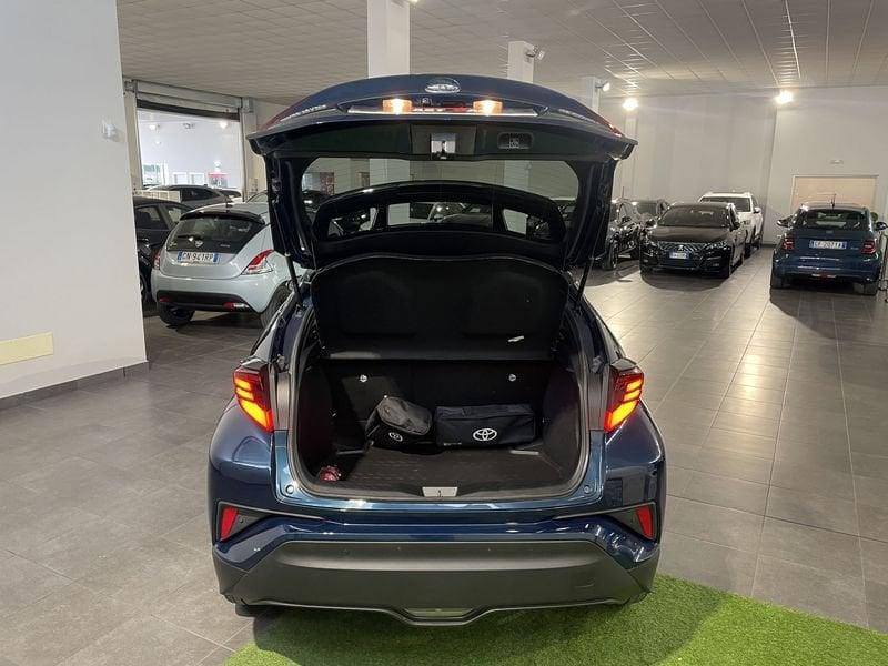 Toyota C-HR 1.8 Hybrid E-CVT Lounge