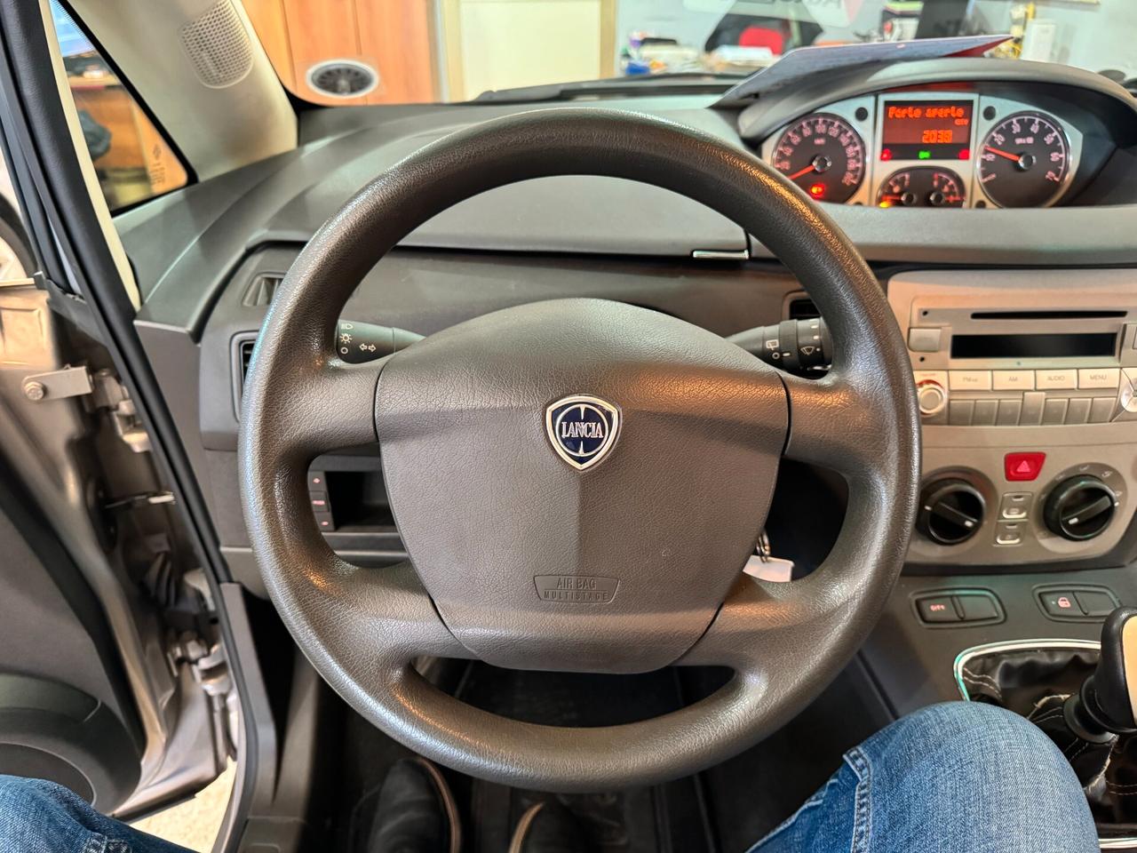 Lancia MUSA 1.4 16V Poltrona Frau