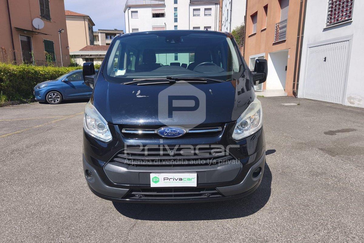 FORD Tourneo Custom 300 2.2 TDCi 155CV PC Titanium
