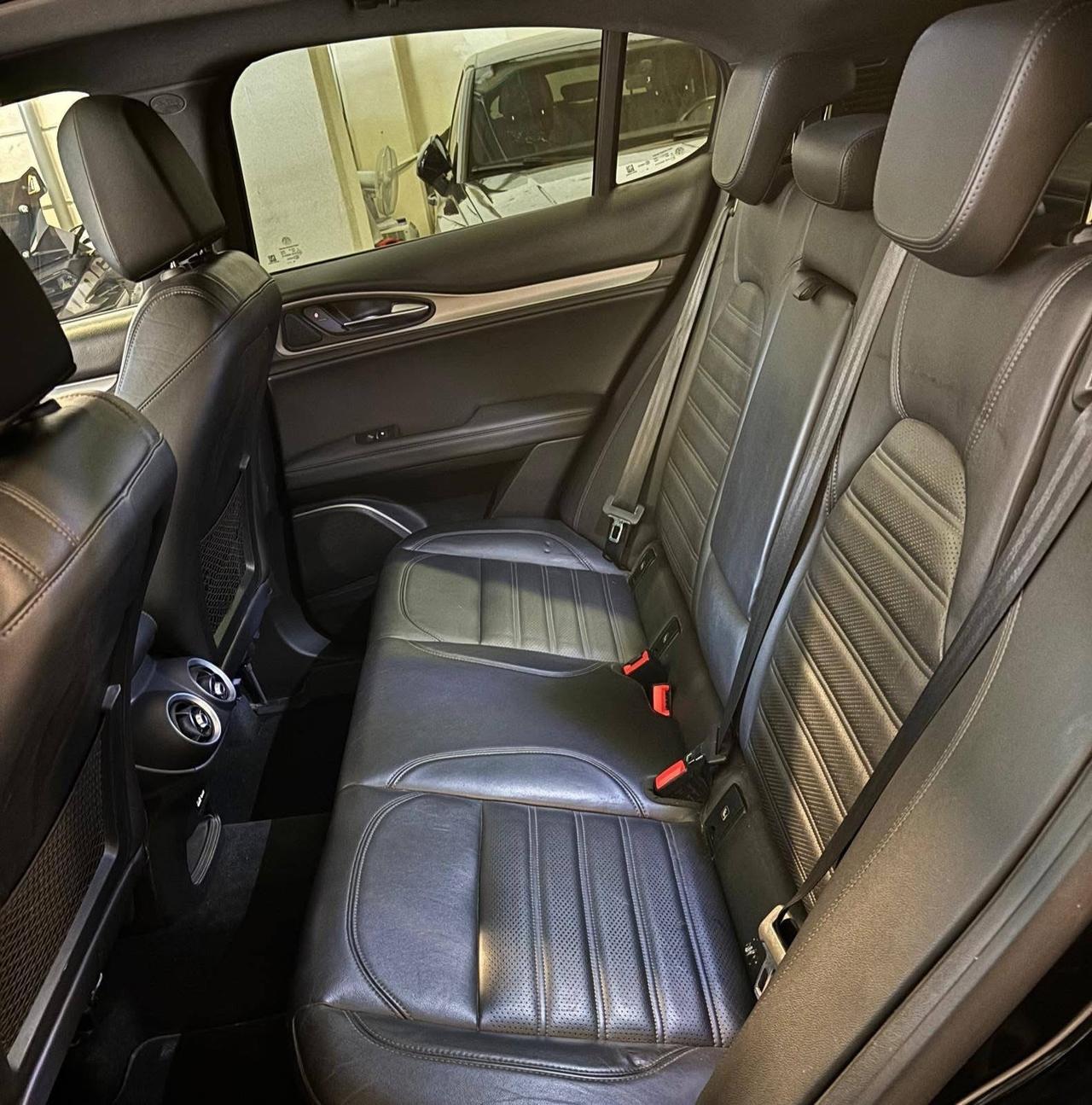 Alfa Romeo Stelvio 2.2 Turbodiesel 210 CV AT8 Q4 Business