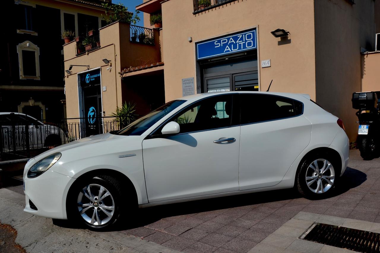 Alfa Romeo Giulietta 1.6 JTD 105CVDISTINCTIVE6MPREZZOSENZAVINCOLIUNIPRO'-GARANZIA12 MESI**DISTRIBUZIONE OK