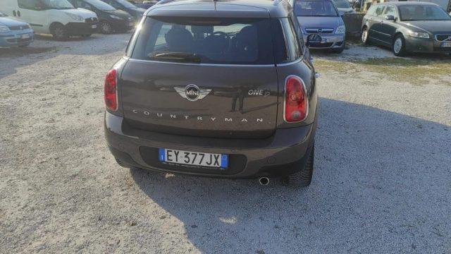 MINI Countryman Mini One D Countryman CON SENSORI DI PARCHEGGIO