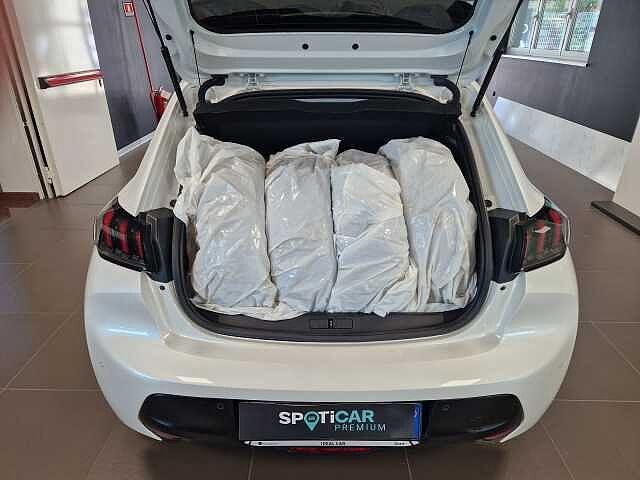 Peugeot 208 motore elettrico 136 CV 5 porte Allure Pack