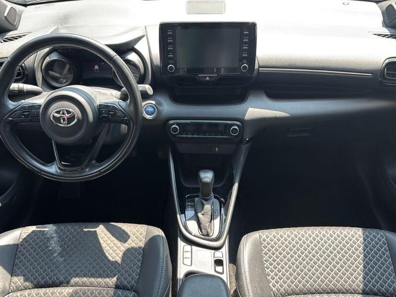 Toyota Yaris Hybrid Lounge MY21