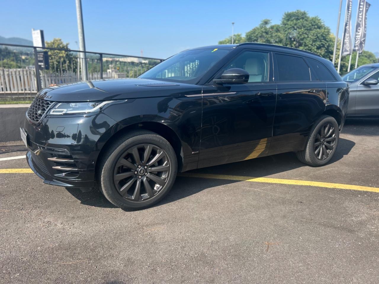 Land Rover Range Rover Velar Range Rover Velar 2.0D I4 240 CV R-Dynamic SE