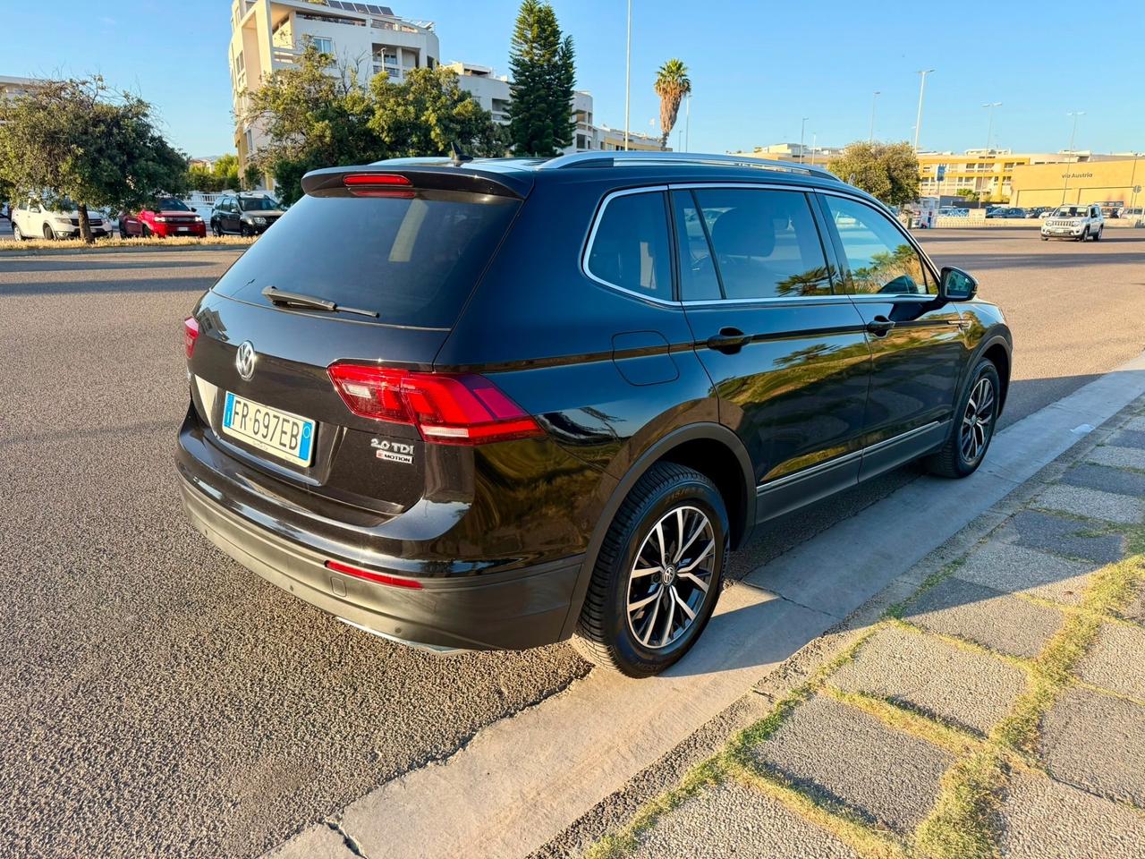 Volkswagen Tiguan Allspace Diesel-Automatica- 4X4