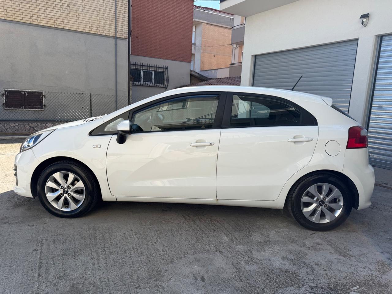 Kia Rio 1.1 CRDi 5p. Active