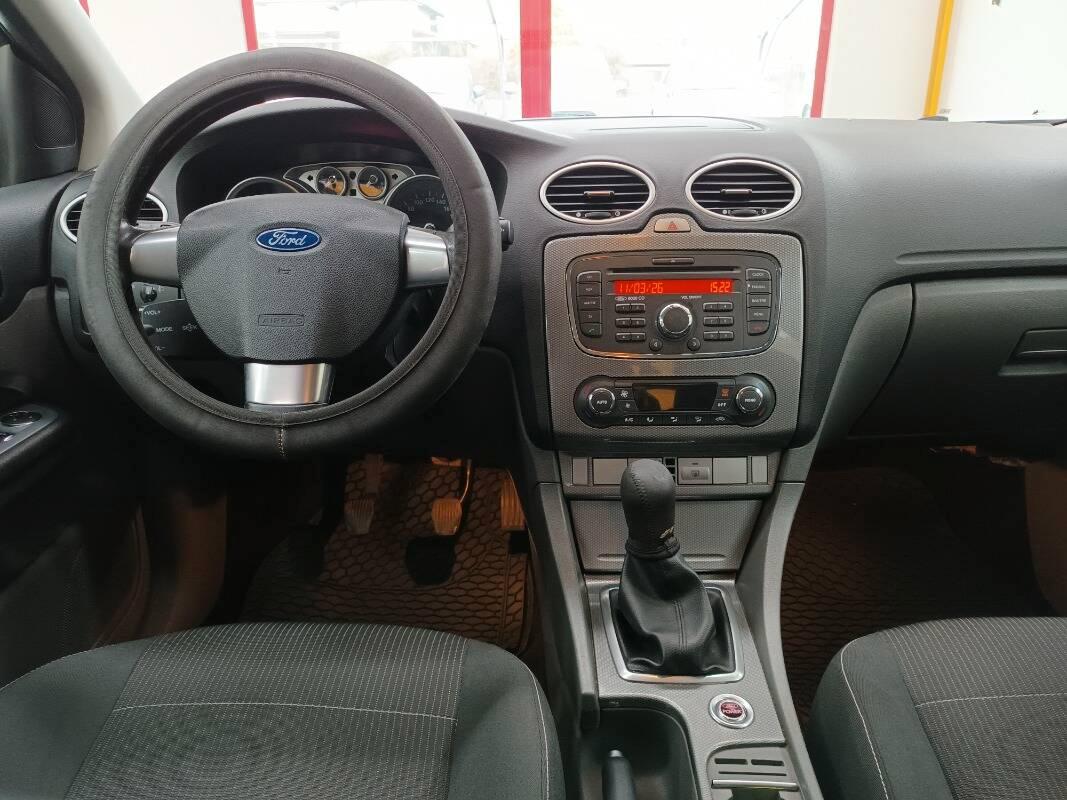 Ford Focus 1.6 tdci Titanium 110 cv