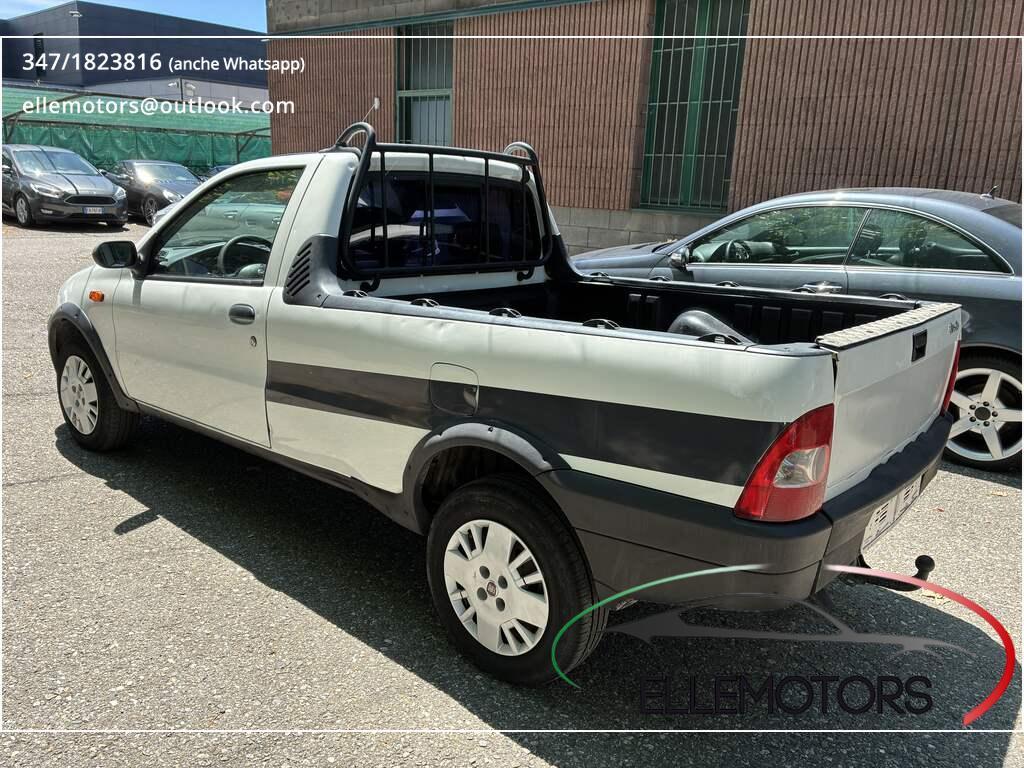 Fiat Strada 1.9 JTD CABINA CORTA