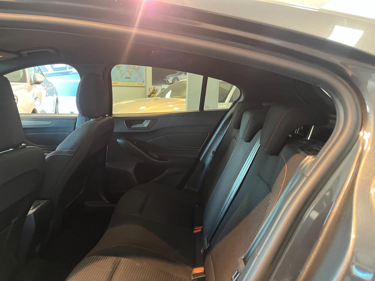 Ford Focus 1.0 EcoBoost Hybrid 125 CV 5p. ST-Line