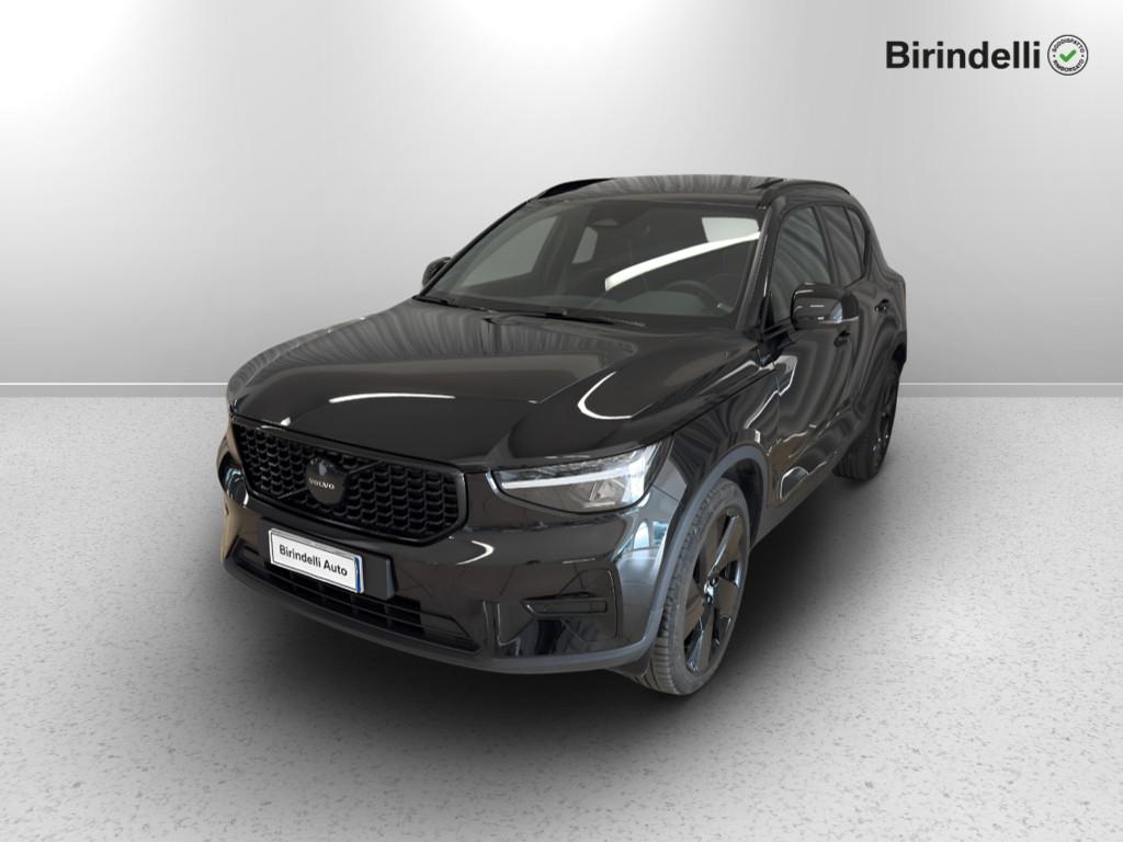 VOLVO XC40 (2017-->) - XC40 B3 automatico Ultra Black Edition