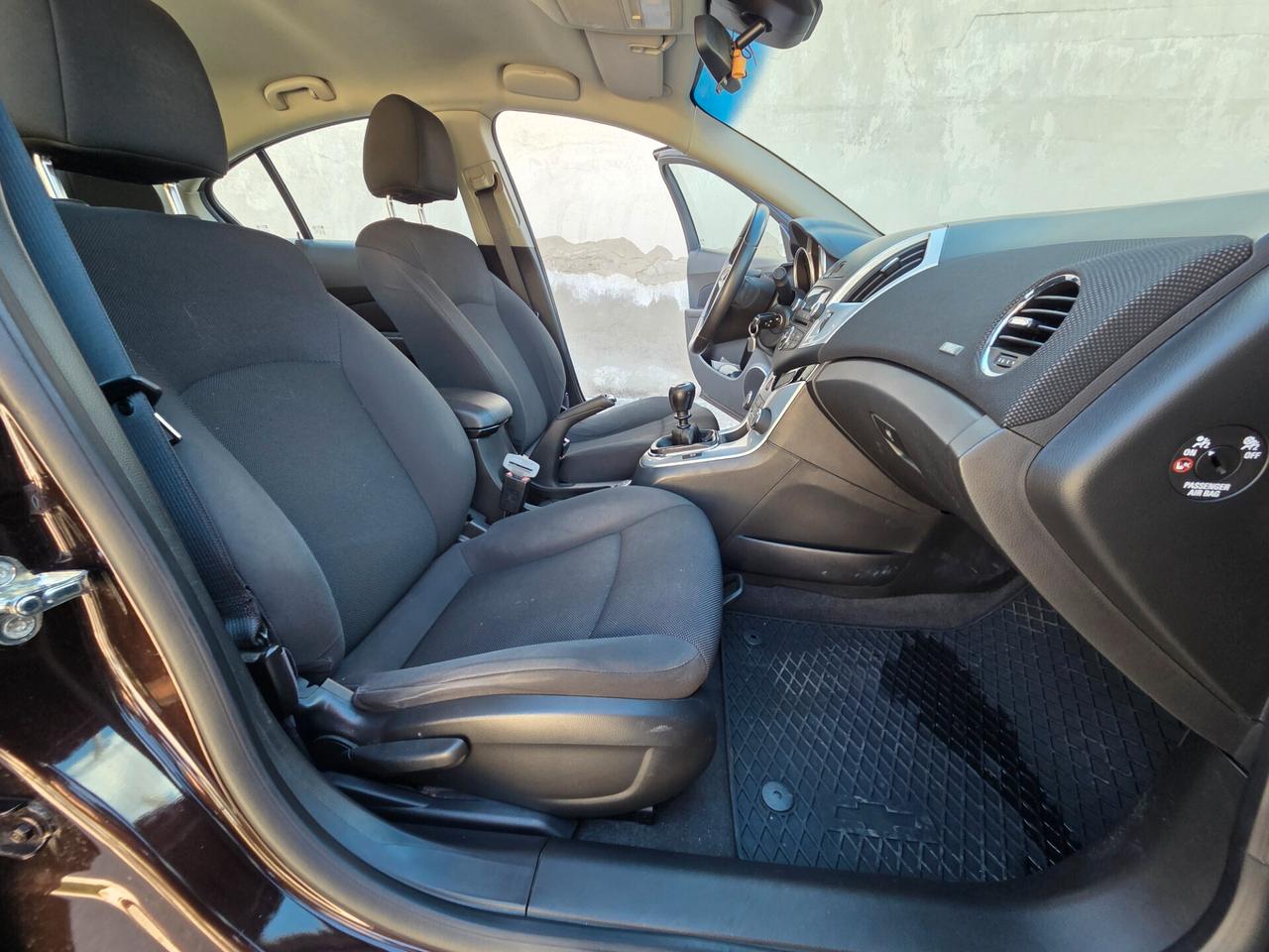 Chevrolet Cruze 1.8 5 porte LT GPL