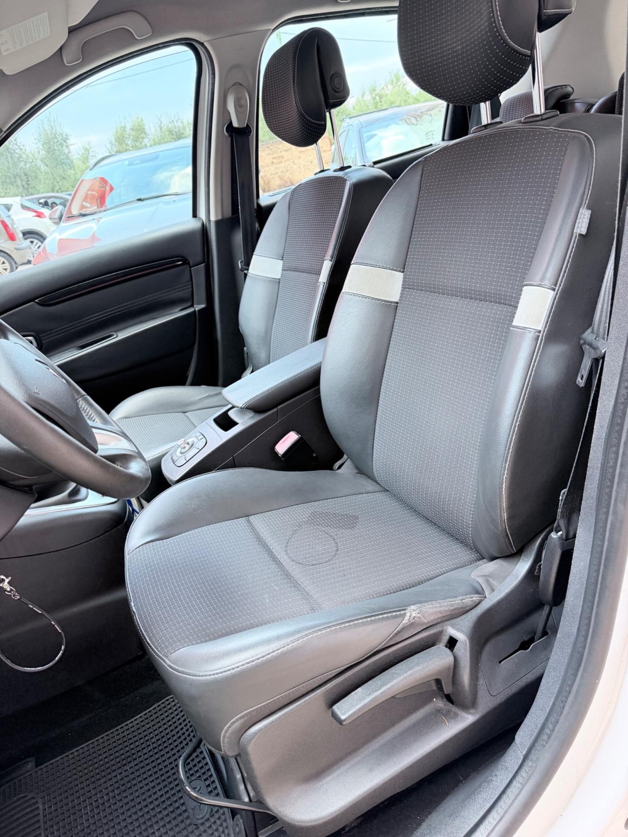 Renault Scénic X-Mod 1.5 dCi 110CV EDC Luxe