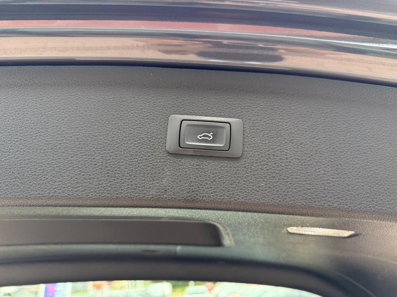 Audi Q5 40 TDI S tronic Business