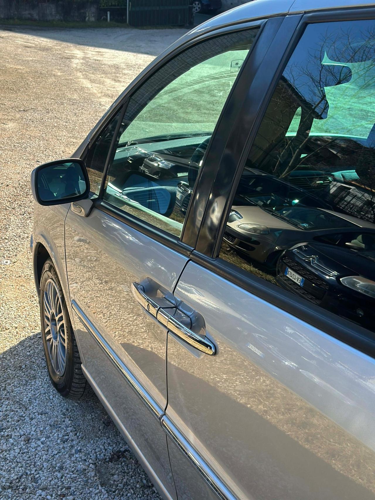 Lancia PHEDRA 2.2 MJT PLATINO 7POSTI KMCERT UNICOPR