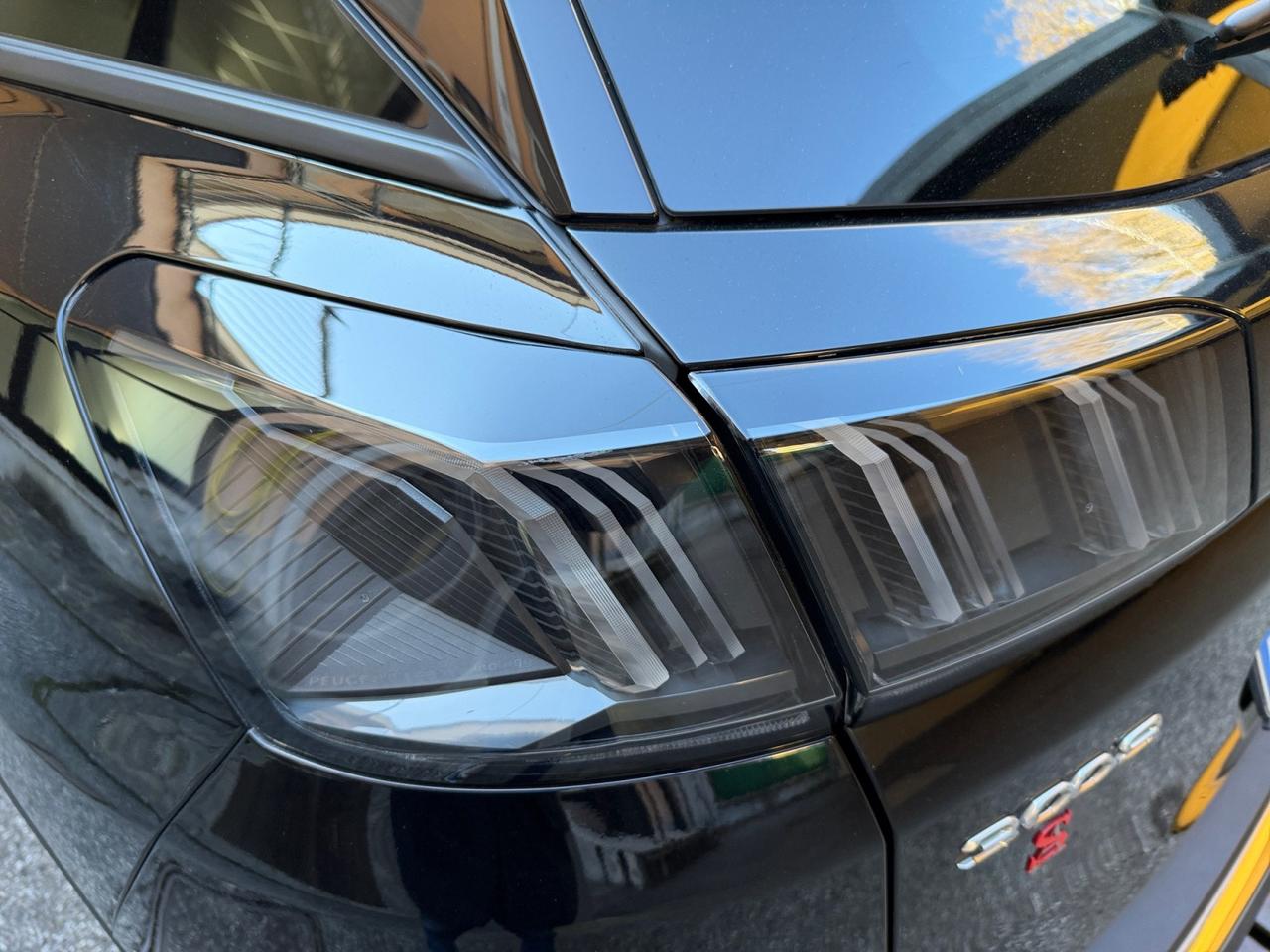 Peugeot 3008 3008 1.6 hybrid phev Allure Pack 225cv e-eat8