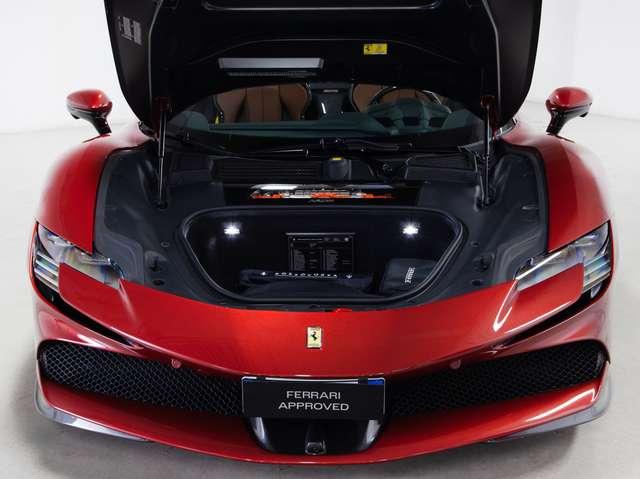 Ferrari SF90 Spider Assetto Fiorano - Personalizzazione Atelier