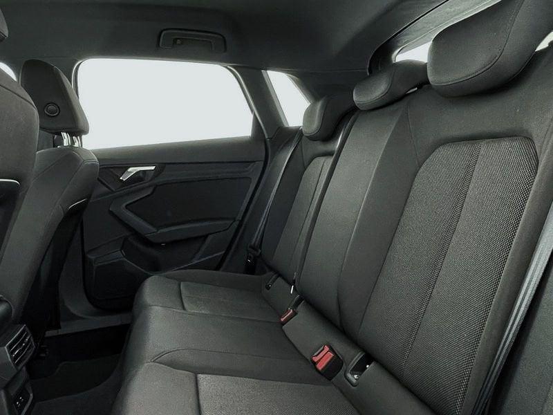 Audi A3 A3 SPB 30 g-tron S tronic S line edition