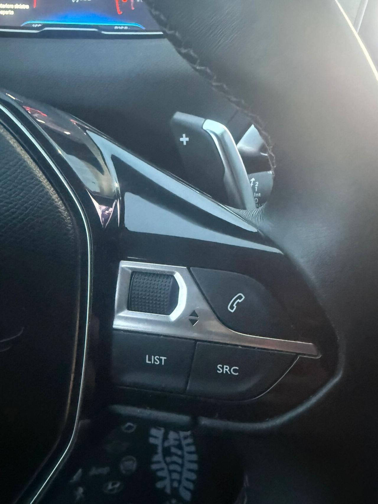 Peugeot 3008 cc1.6 HDI 120CV ALLURE