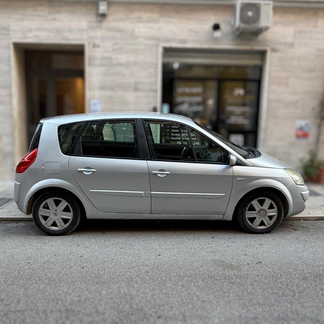 Renault Scenic 1.5 dCi 105cv