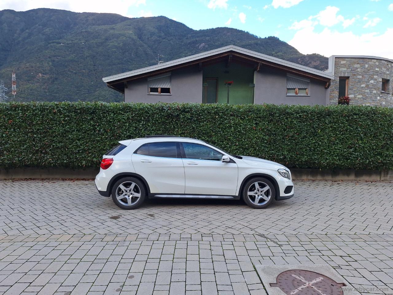 MERCEDES-BENZ GLA 200 d Automatic Premium TETTO SEDILI