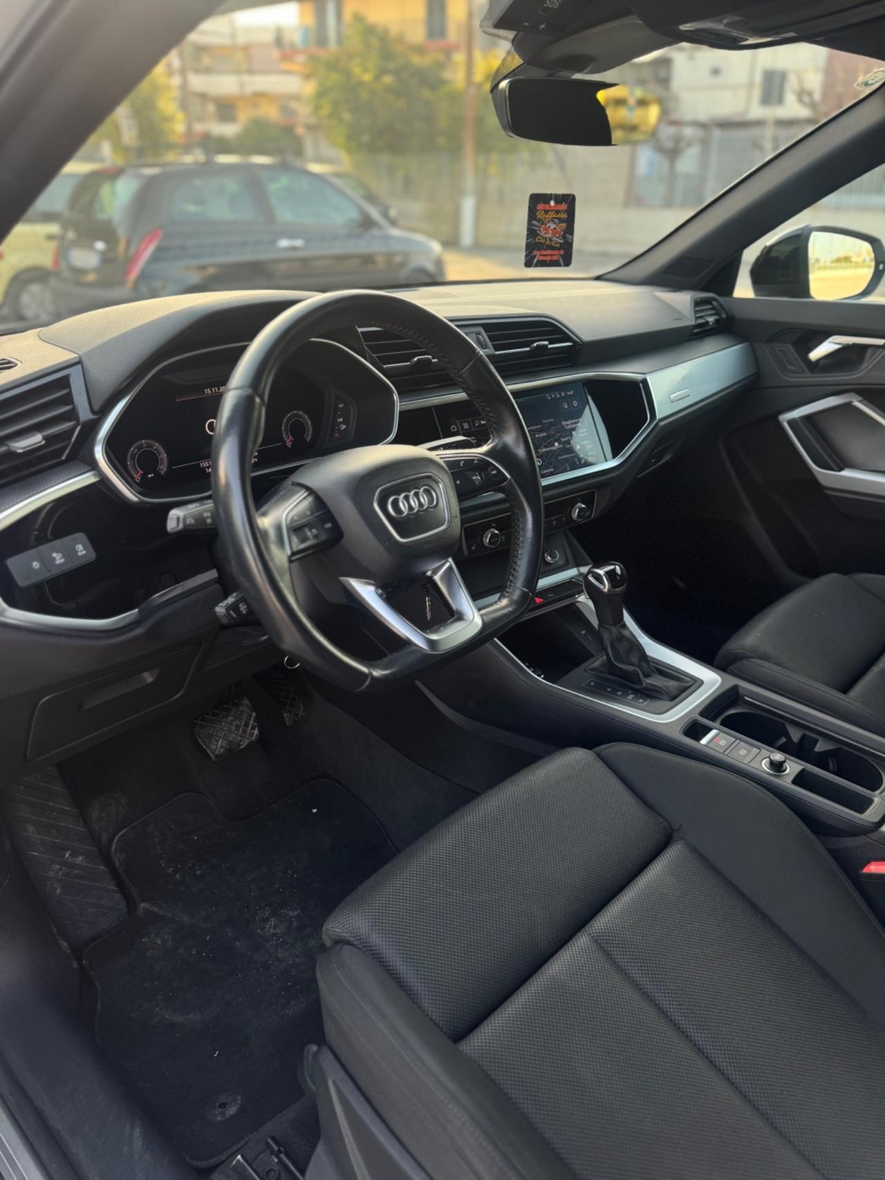 Audi Q3 35 TDI S tronic line edition 2.0 150cv automatica 12 mesi garanzia