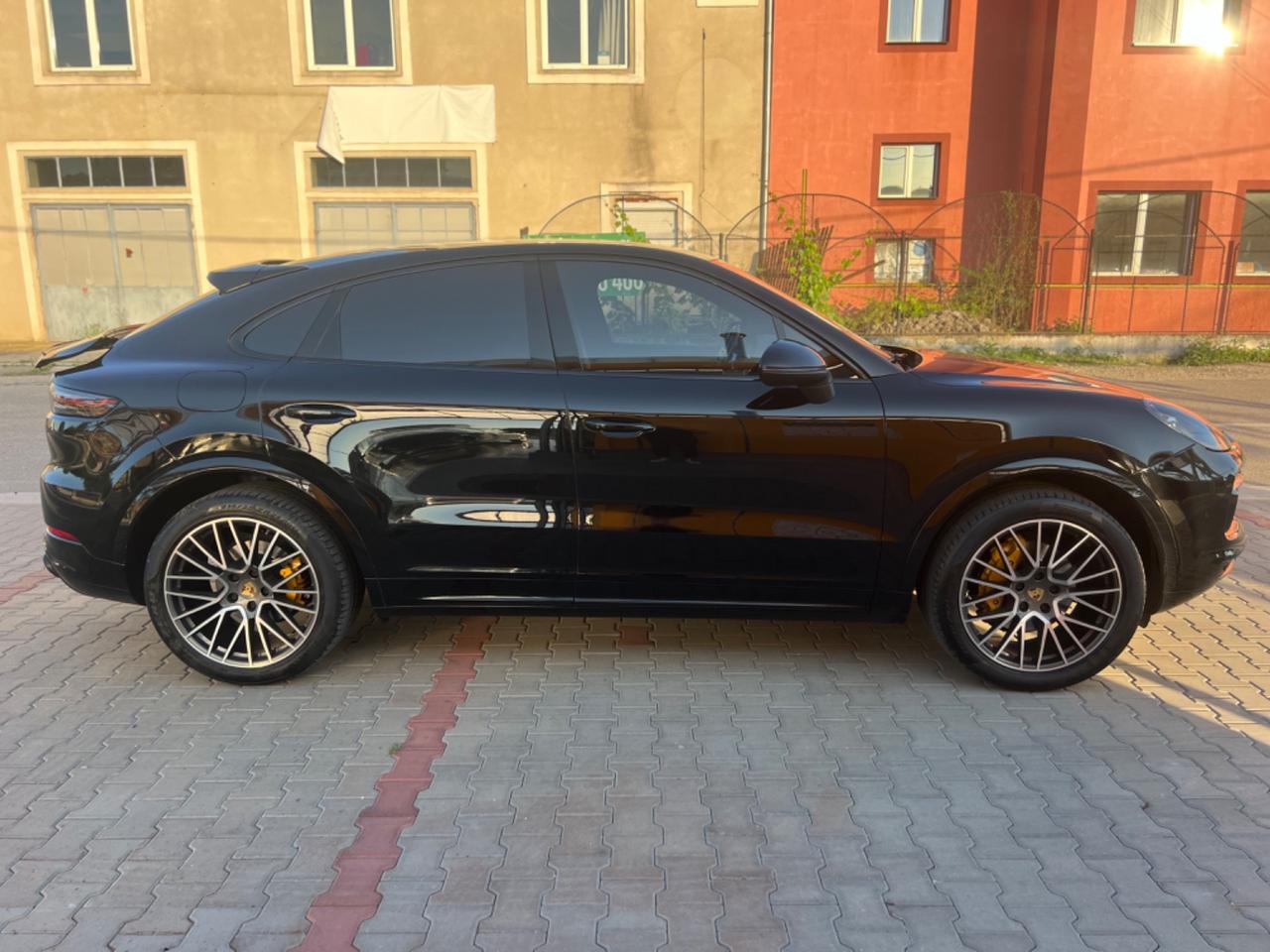 Porsche Cayenne Coupé 3.0 V6