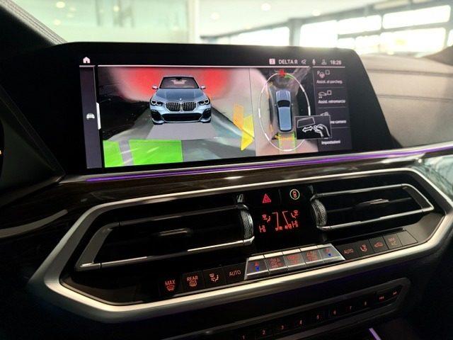 BMW X5 xDrive 30d 265CV M-SPORT 7 POSTI