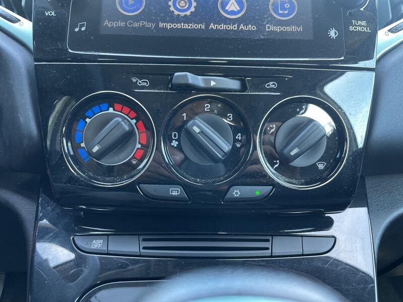 Lancia Ypsilon NUOVA My23 1.0 Firefly 70 CvStart&Stop Hybrid Gold