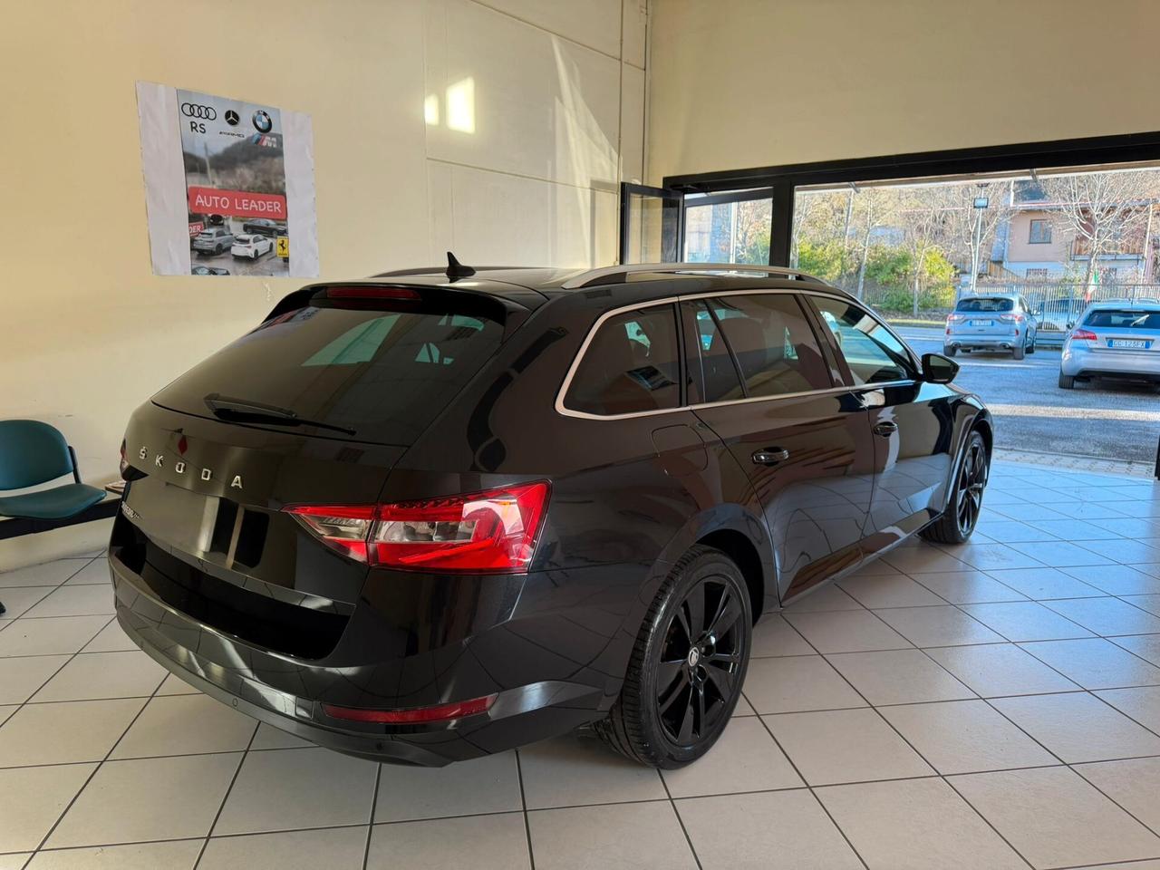 Skoda Superb 2.0 TDI EVO 150 CV SCR DSG Wagon Executive