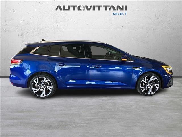 RENAULT Megane Sporter 1.6 E-TECH Plug-in Hybrid RS Line A